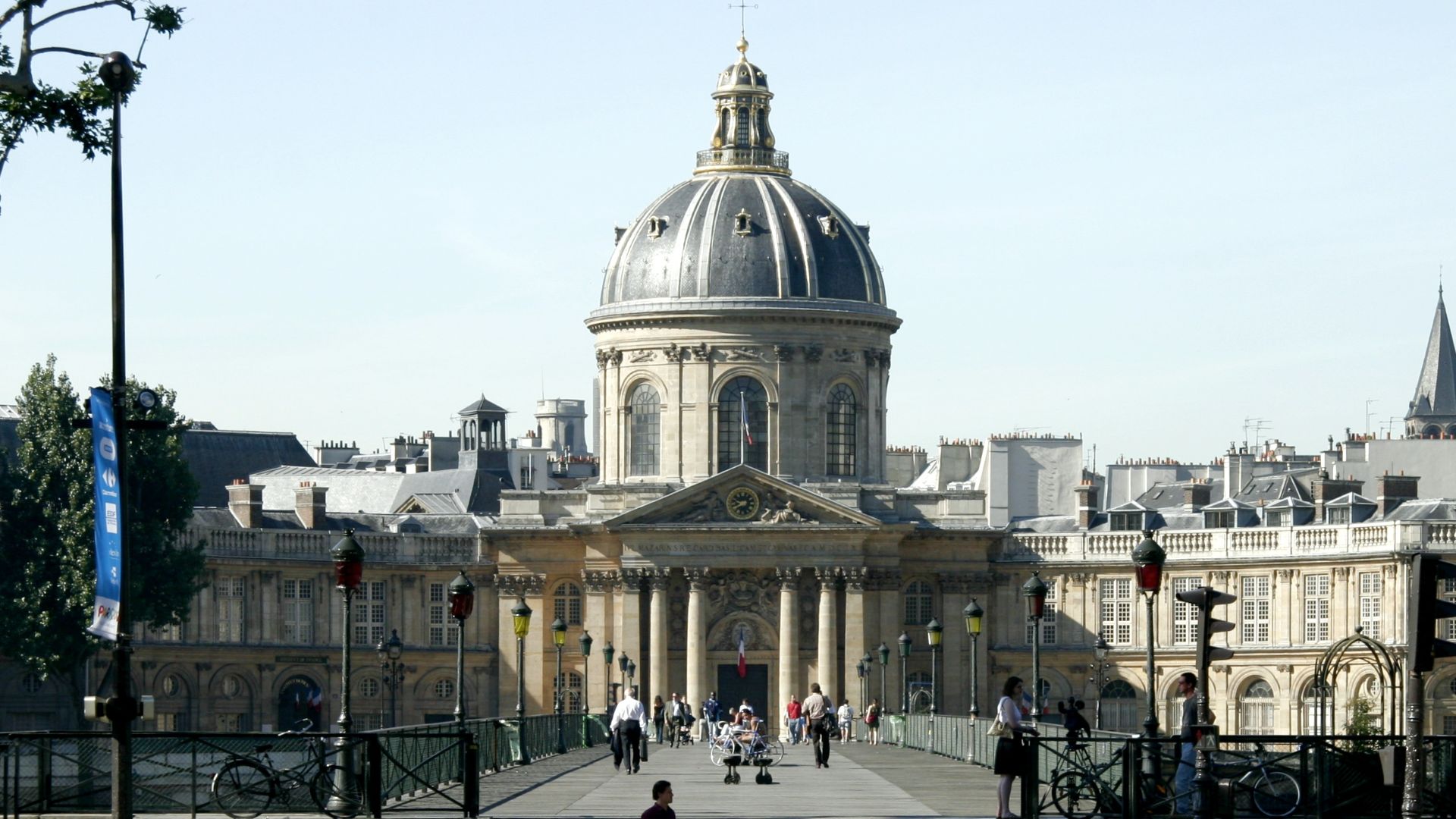 File:Institut-de-france-pont-des-arts.jpg