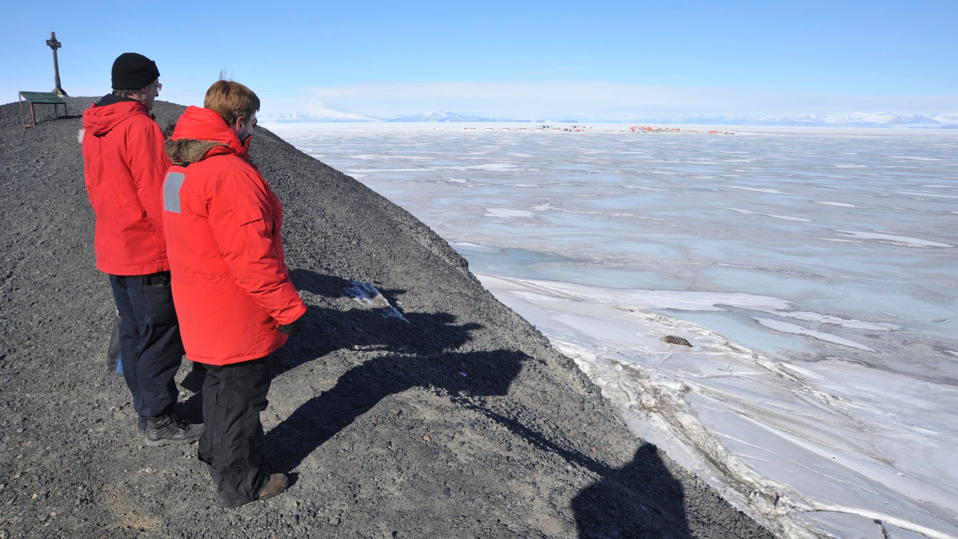 File:David Huebner, United States Ambassador to New Zealand and Samoa visit to Antarctica on December 1, 2010 (Day 3) - 63.jpg
