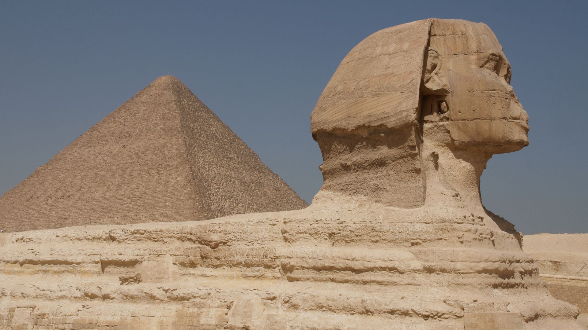 File:Great Sphinx of Giza and Pyramid of Cheops.jpg