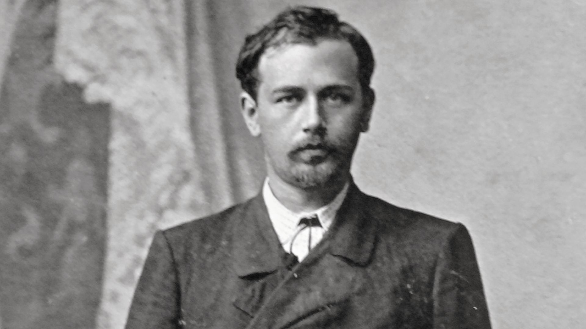 File:Mykola Leontovych's family.png