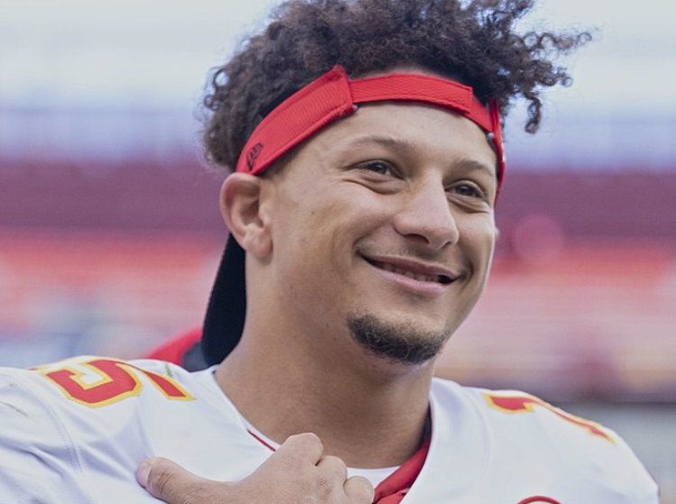 Patrick Mahomes in Kansas City Chiefs jersey