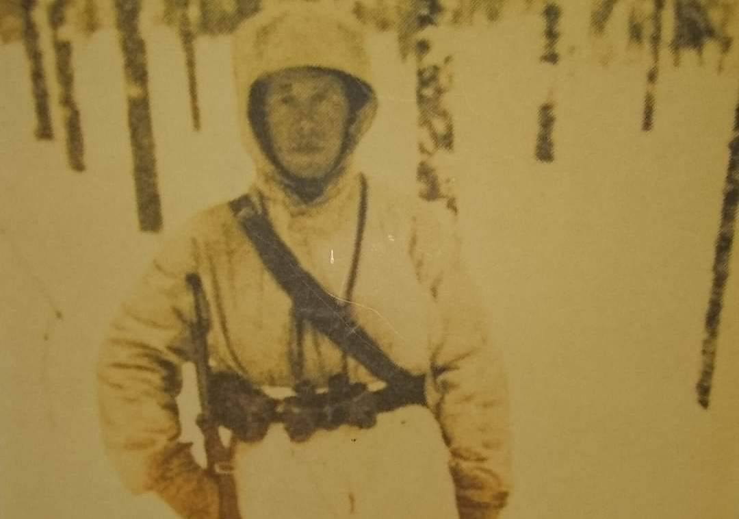 Simo Häyhä in uniform