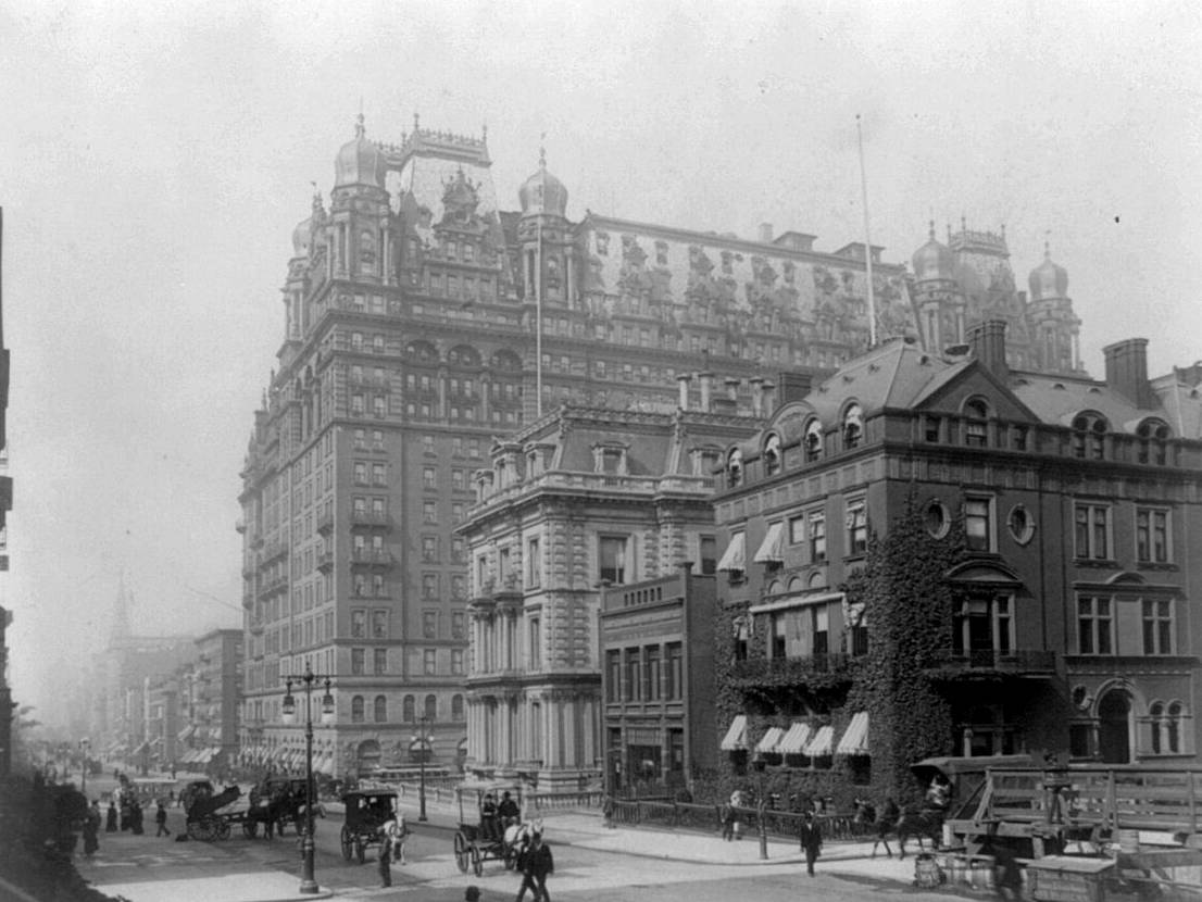 Waldorf-Astoria hotel