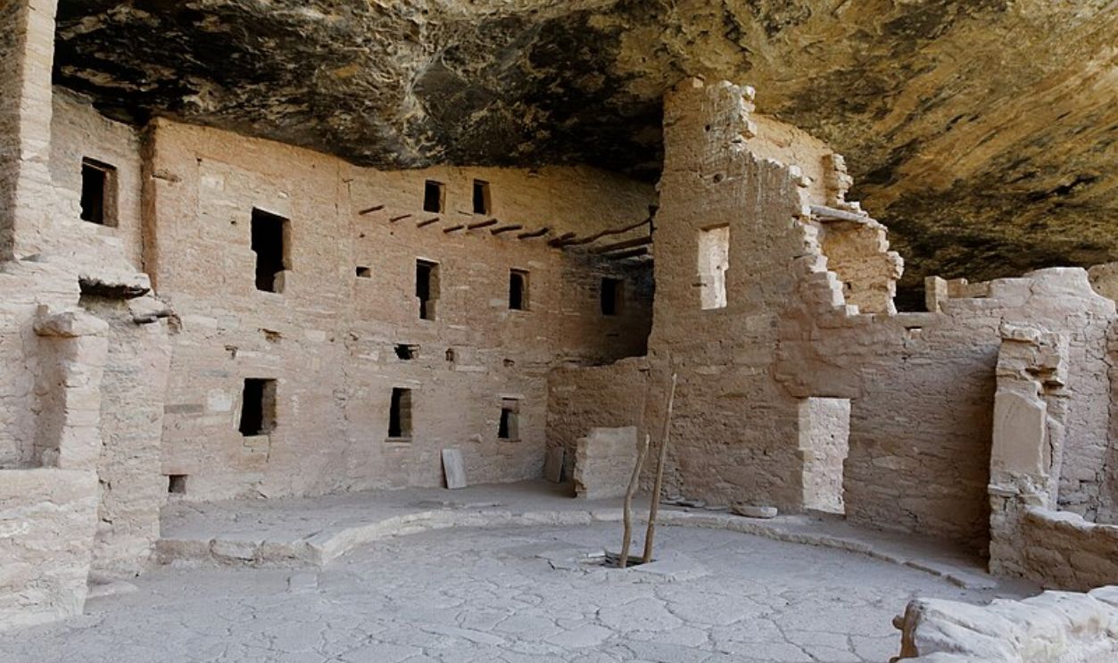 Spruce Tree House In Colorado
