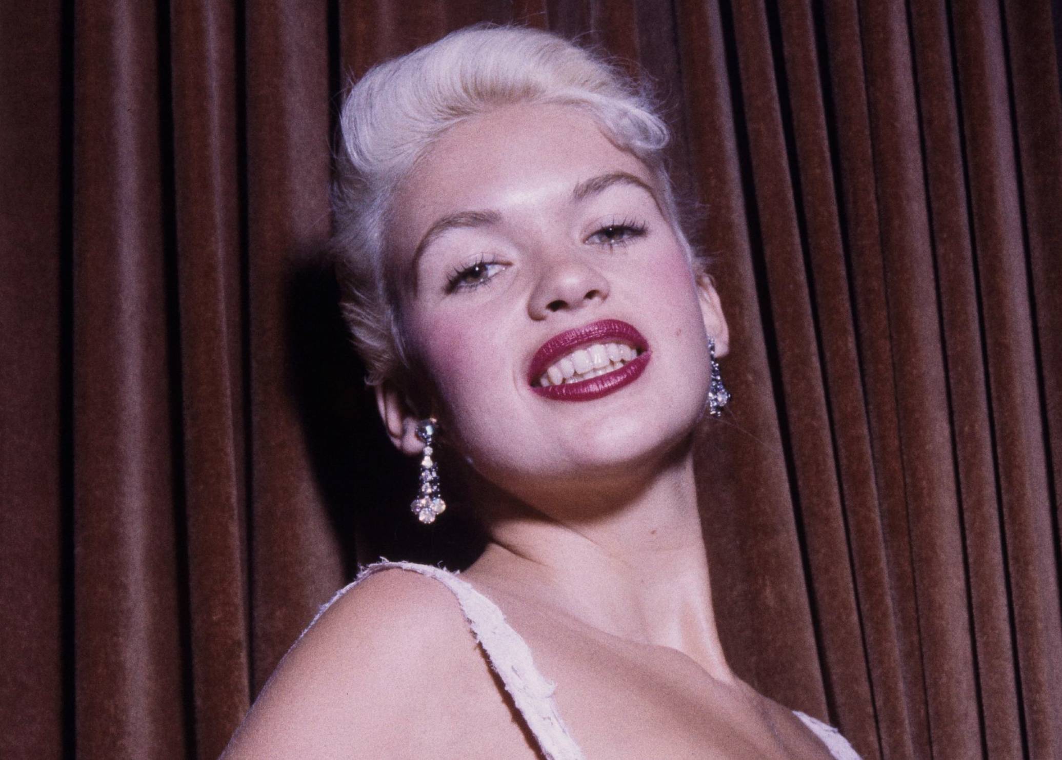 Jayne Mansfield in white lace dress