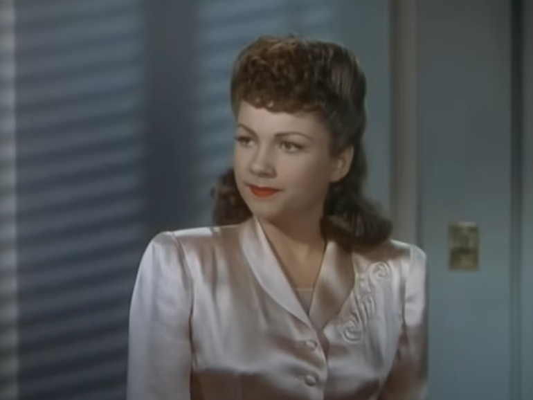 Screenshot of the movie Crash Dive