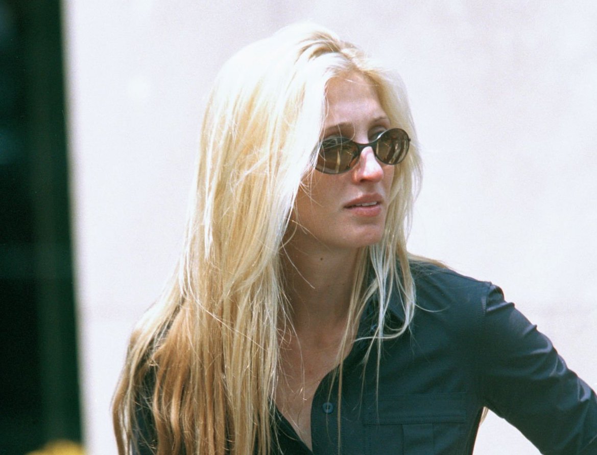 CAROLYN BESSETTE ON MADISON AVENUE