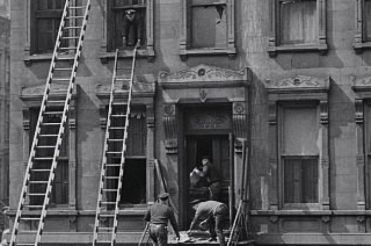 Langley and Homer Collyer's Fifth Avenue mansion in the 1940s