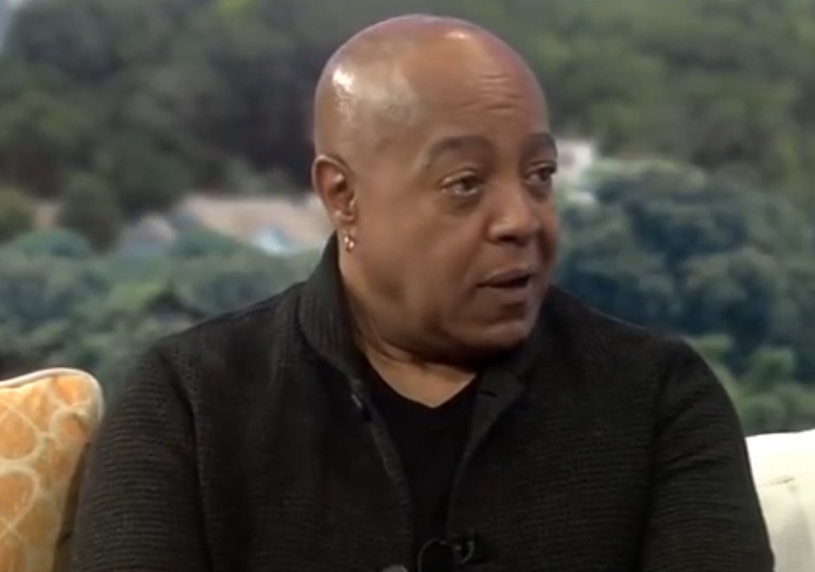 Peabo Bryson on Sister Circle TV