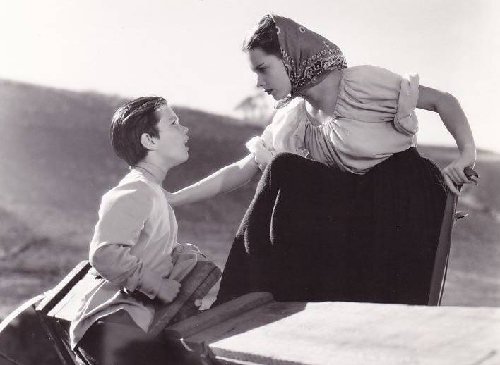 Susan Peters And Darryl Hickman In Song Of Russia