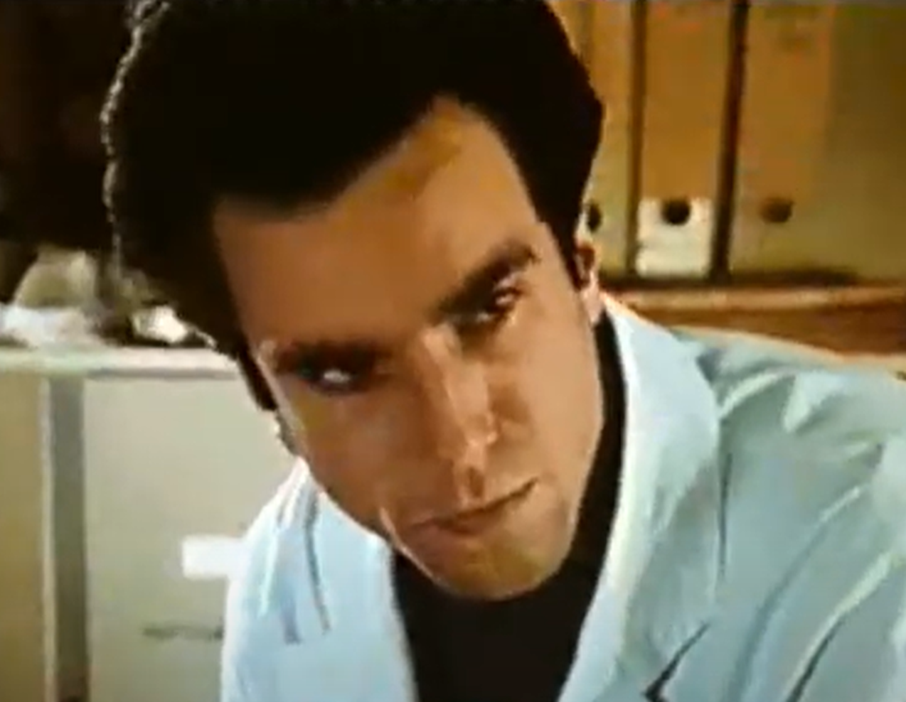 Screenshot of Daniel Day-Lewis from - The Unbearable Lightness of Being (1988)