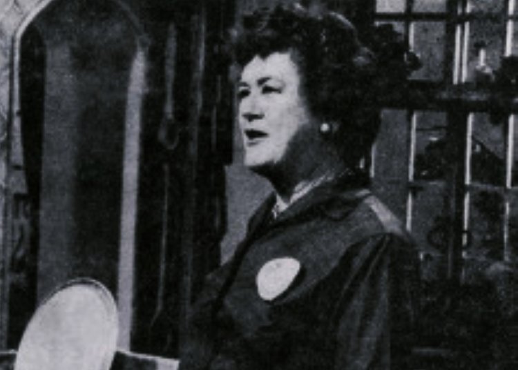 Julia Child gives the KUHT audience a cooking demonstration