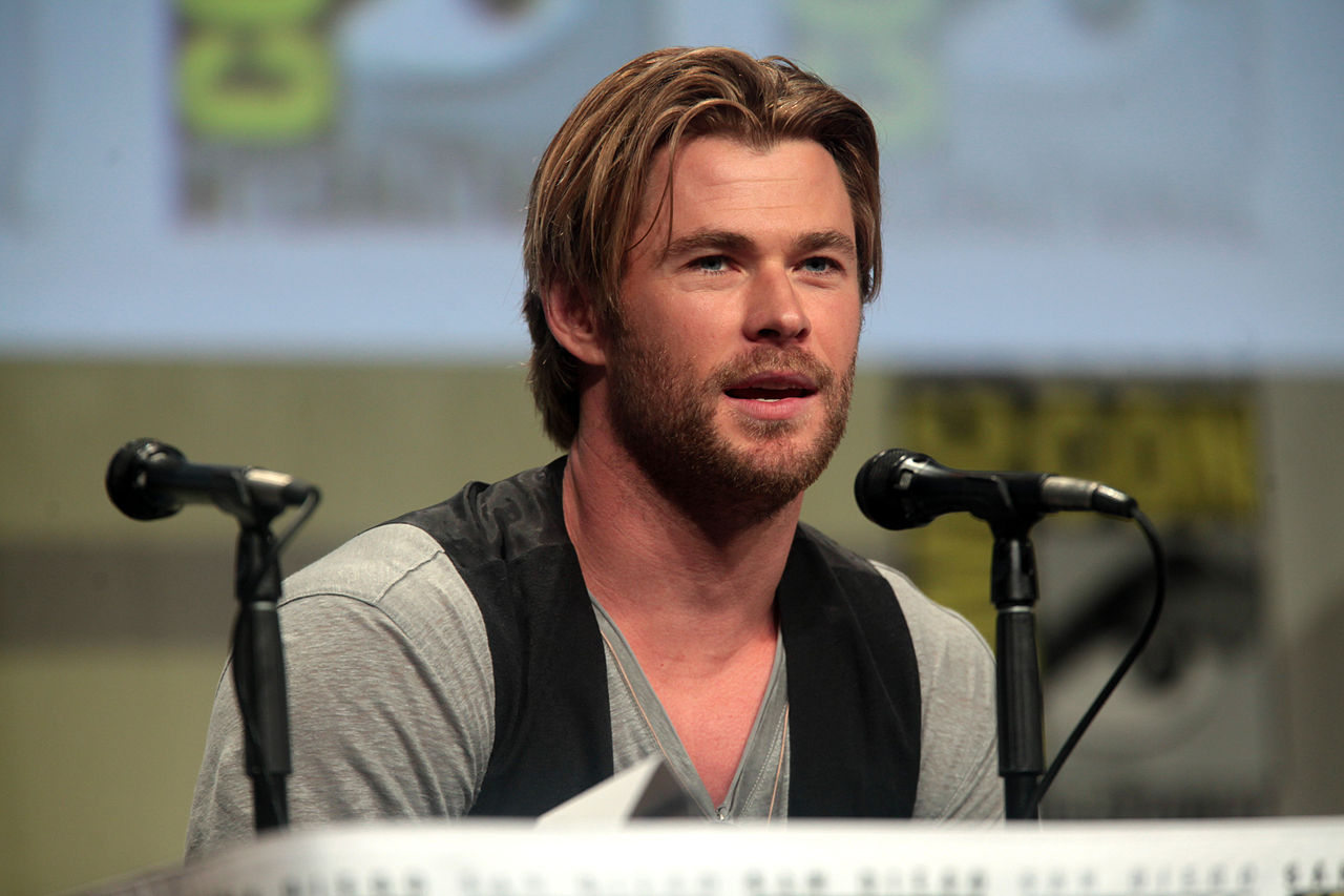 Chris Hemsworth speaking at the 2014 San Diego Comic Con International