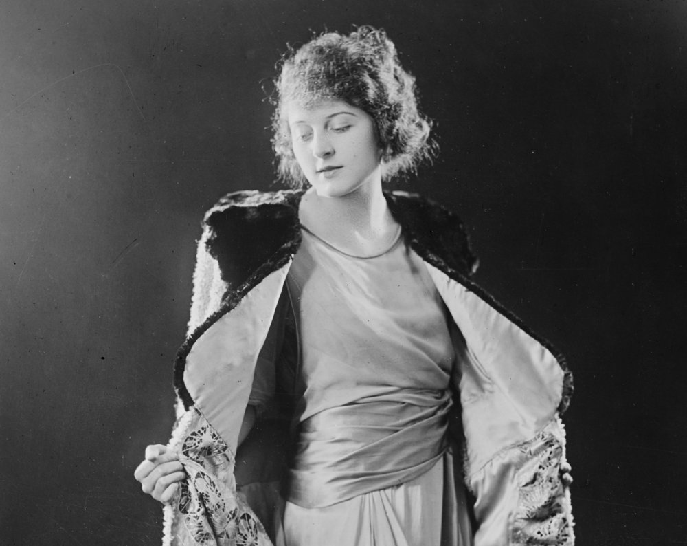 Photo of American silent era actress Martha Mansfield