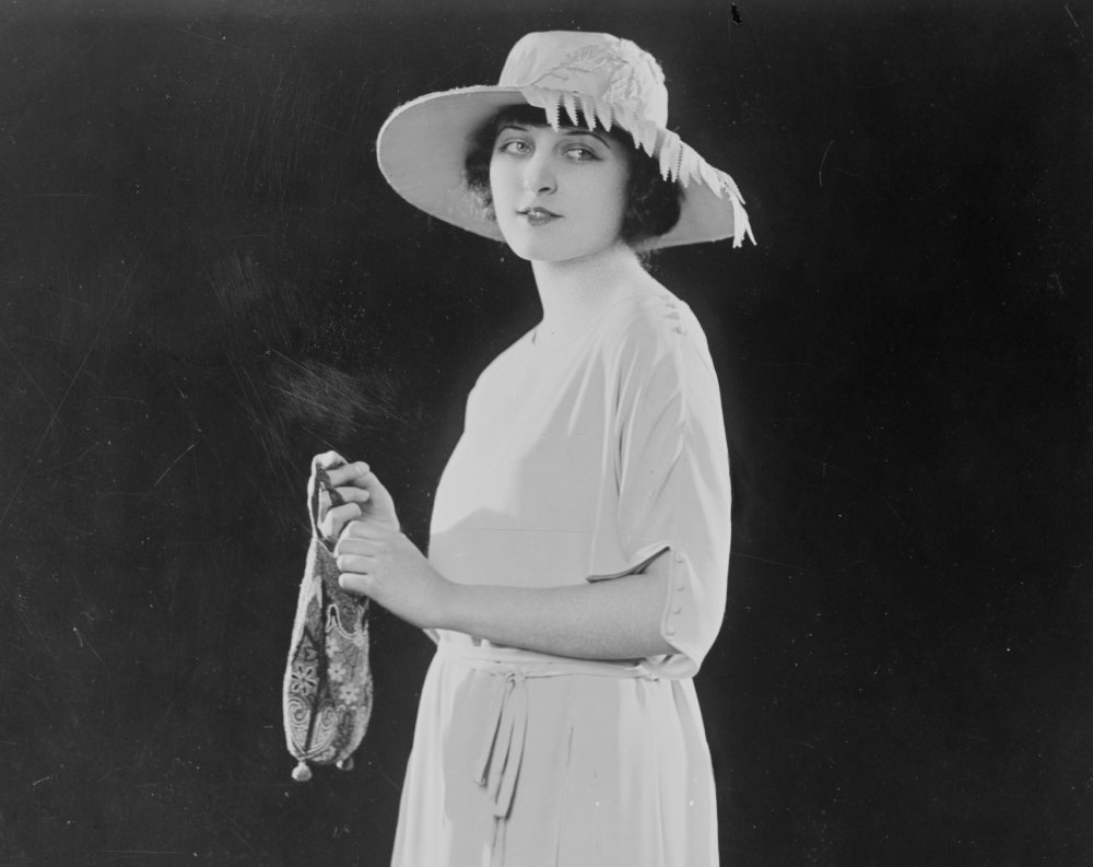Photo of American silent era actress Martha Mansfield