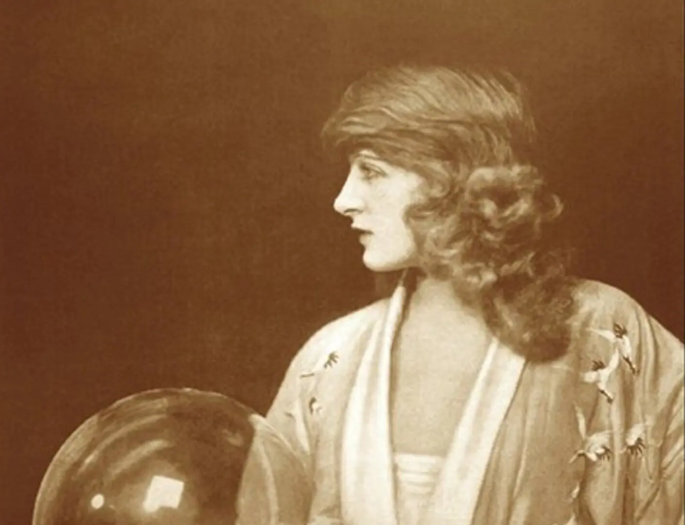 Photo of American silent era actress Martha Mansfield