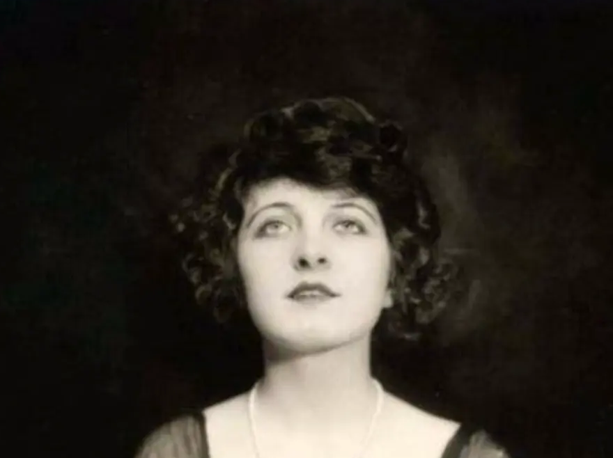 Photo of American silent era actress Martha Mansfield