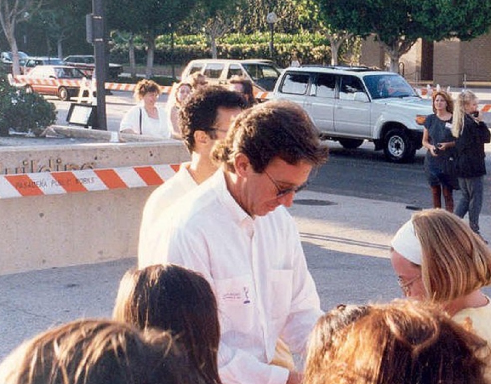Tim Allen signs autographs for fans at the Emmy rehearsal 1993