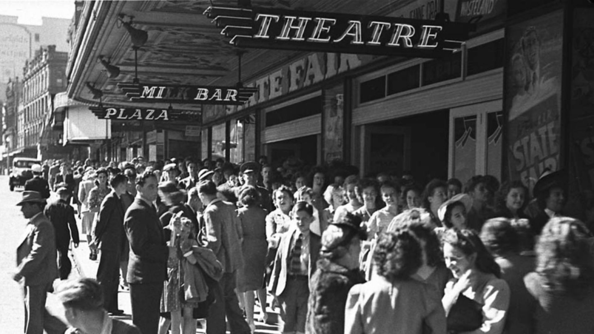File:SLNSW 28663 Theatre queue for Plaza Theatre taken for Fox Films.jpg