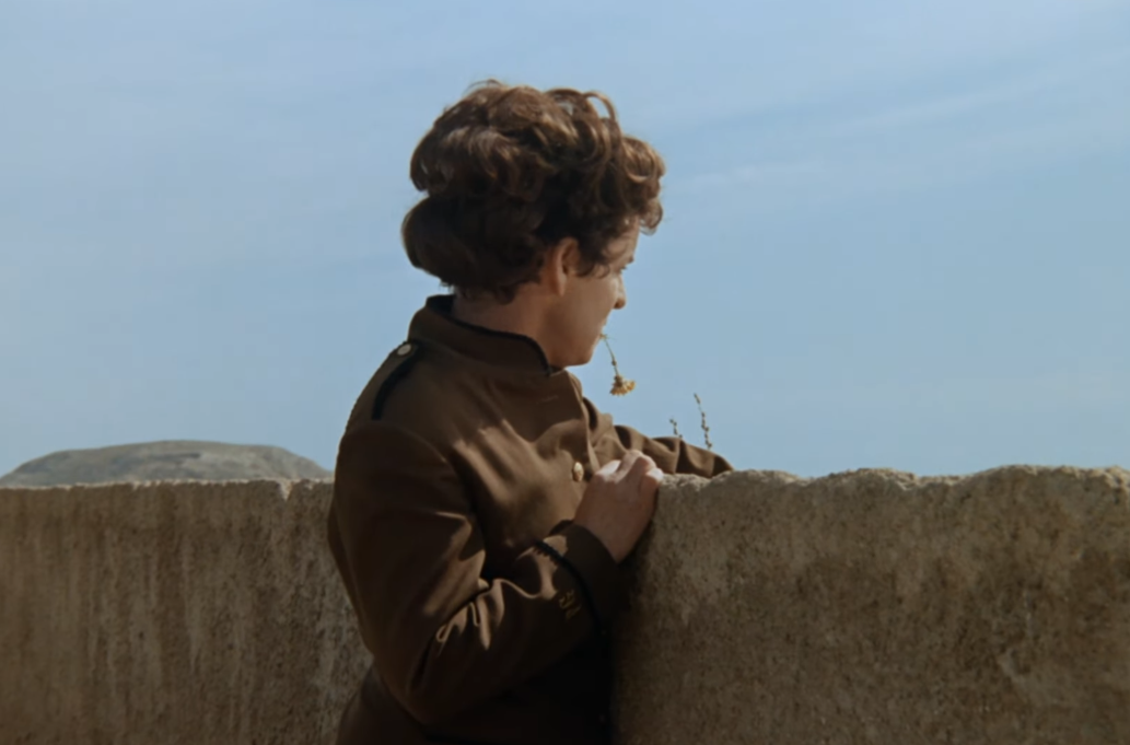 Screenshot from the movie 99 Women (1969)