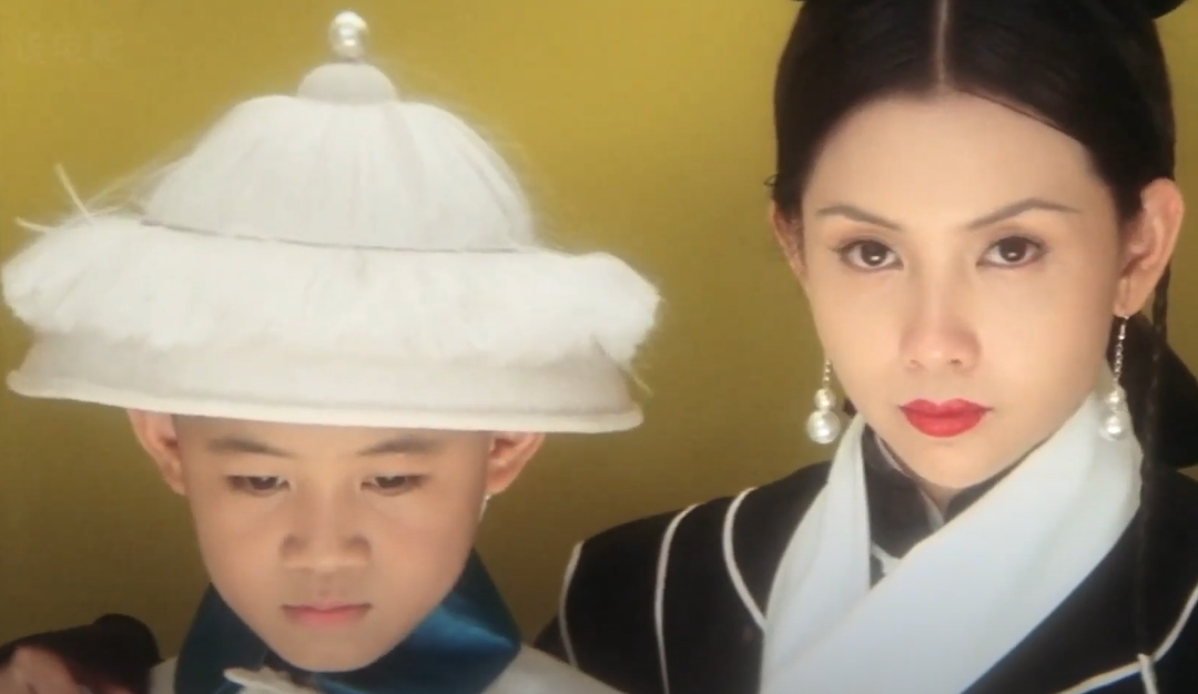 Screenshot  of  Lover of the Last Empress (1995)