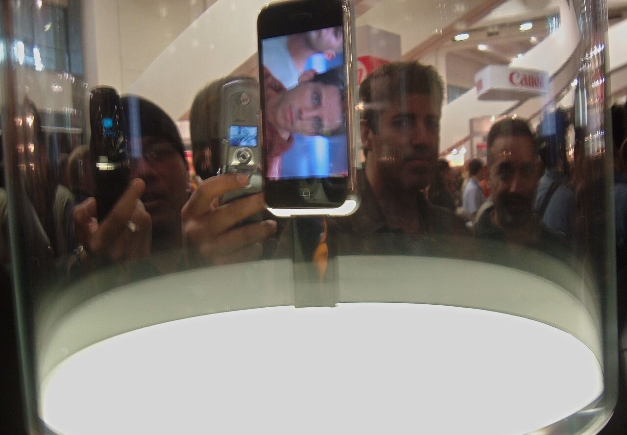 First public showing of the Apple iPhone