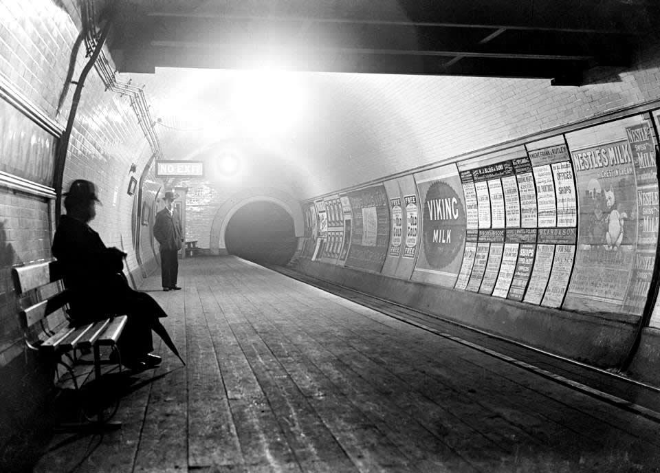 London Underground Circa 1900