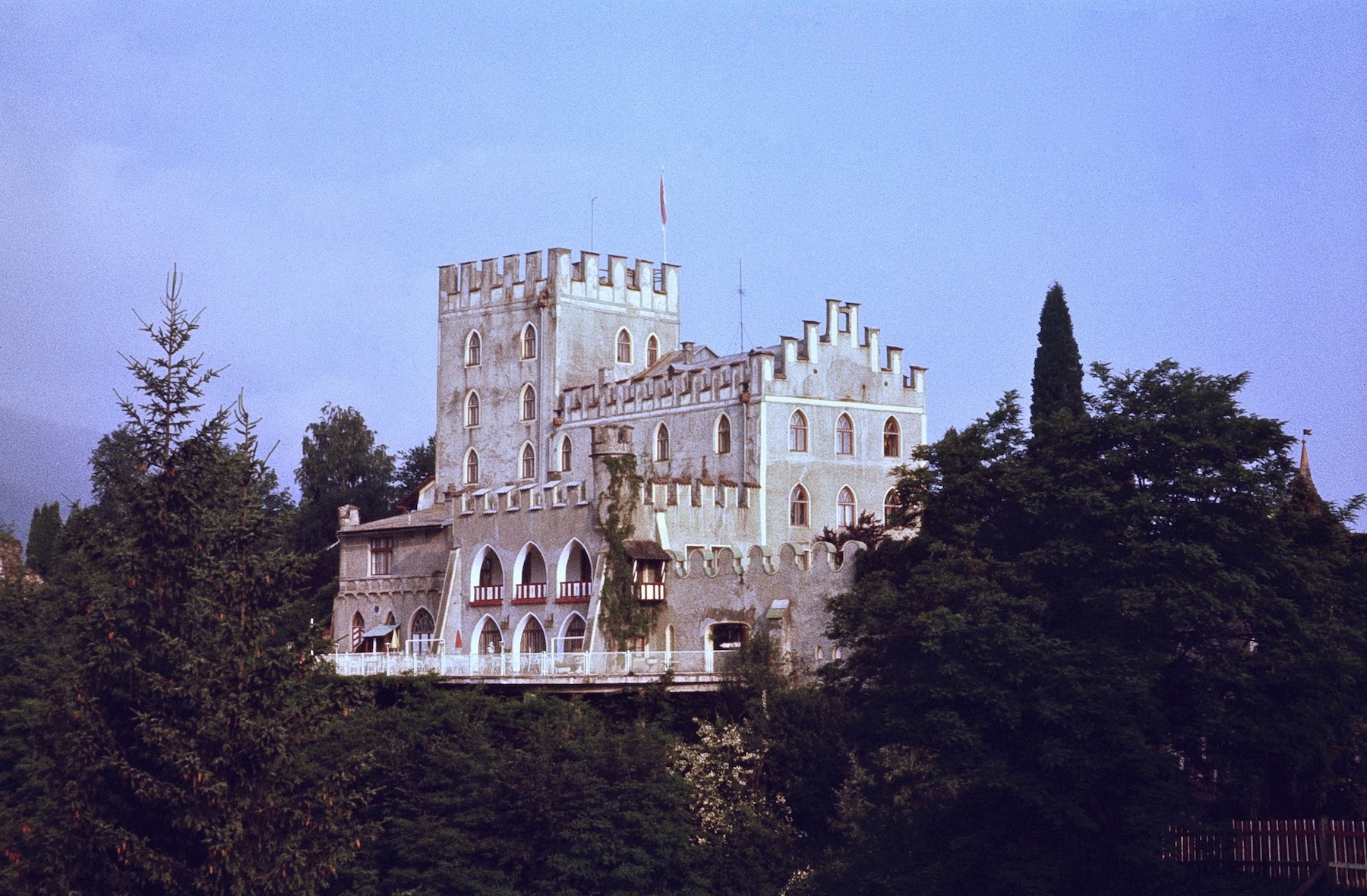 Itter Castle