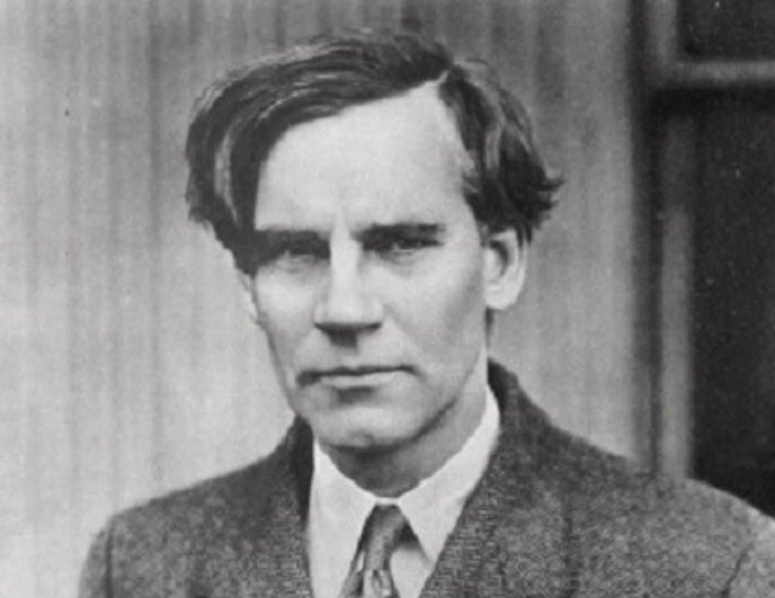 Grayscale Portrait Photo of American Canadian actor and singer Walter Huston