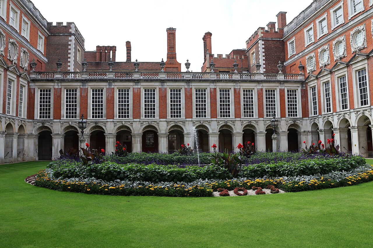 Hampton Court Palace