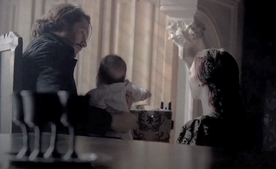 Screenshot of  The White Queen (2013)