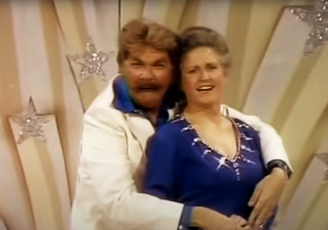 Screenshot of the TV Show  The Brady Bunch Variety Hour