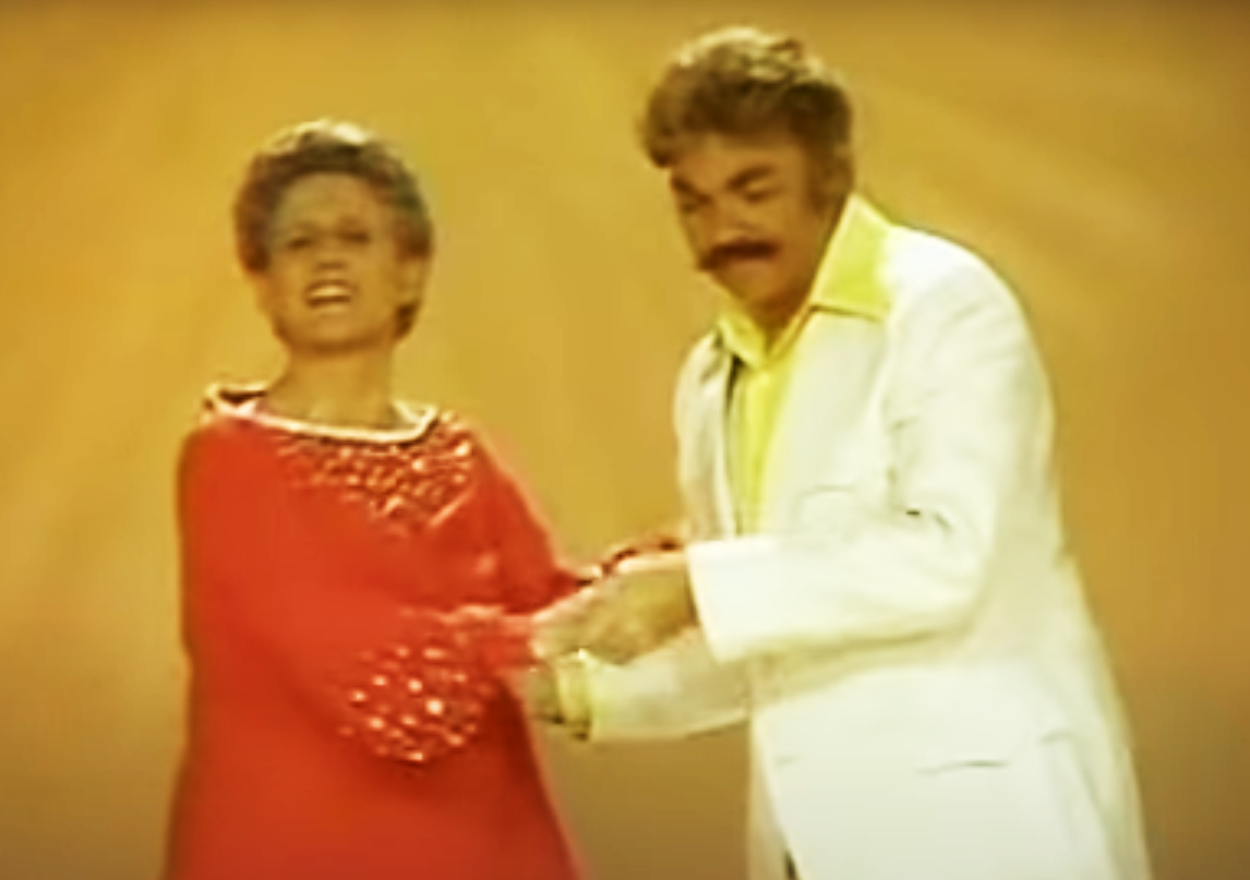 Screenshot of the TV Show The Brady Bunch Variety Hour