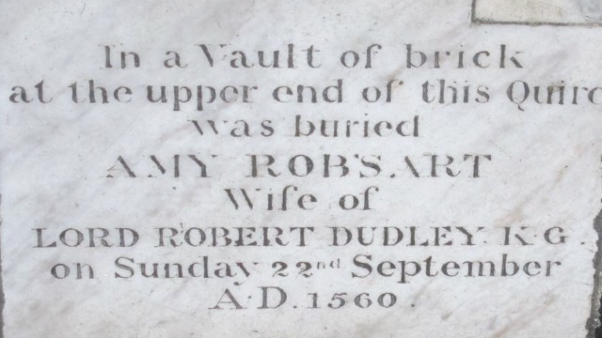 File:Grabplatte Amy Robsart.jpg