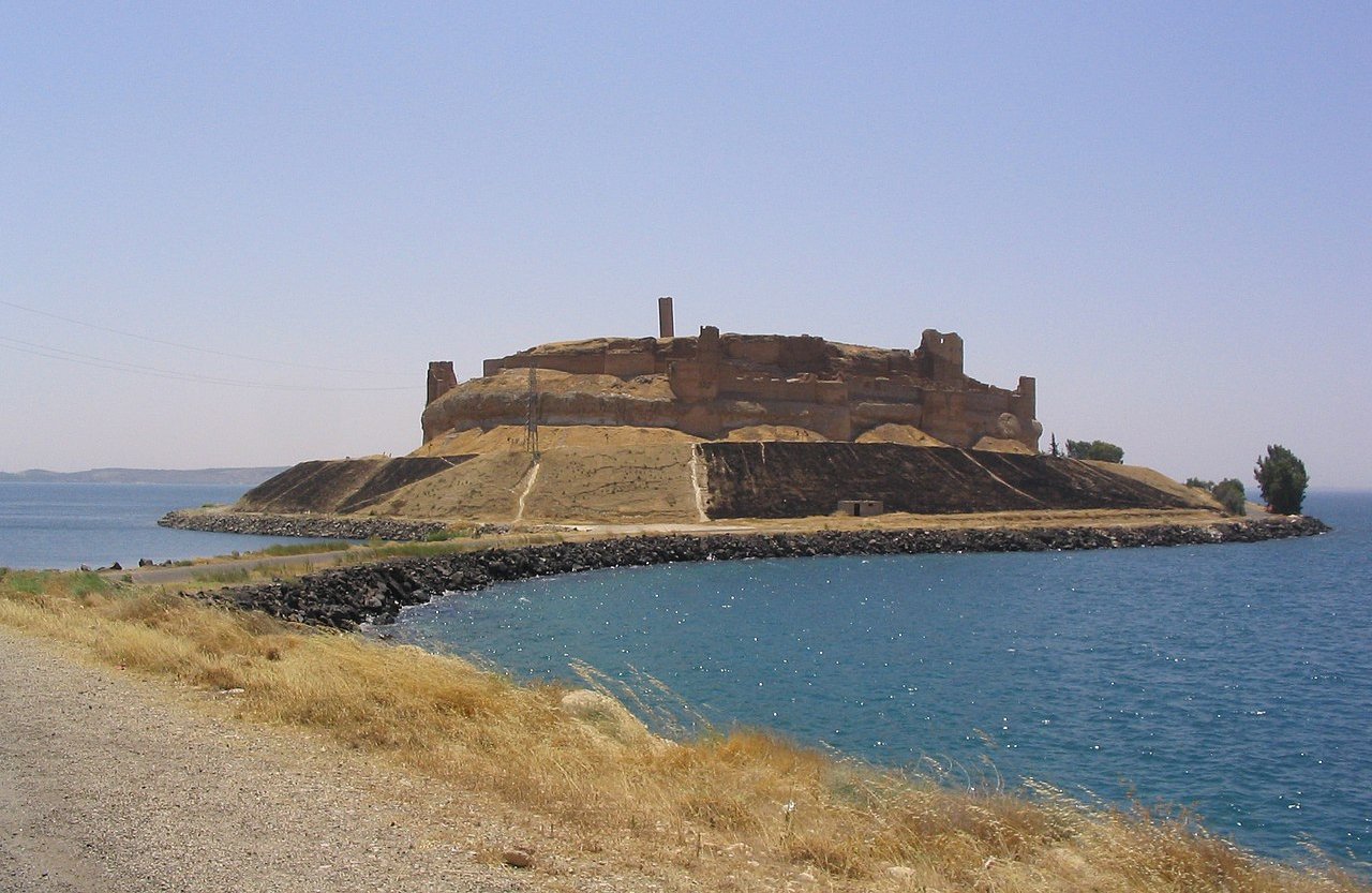 View of Qal'at Ja'bar (Syria) from the north