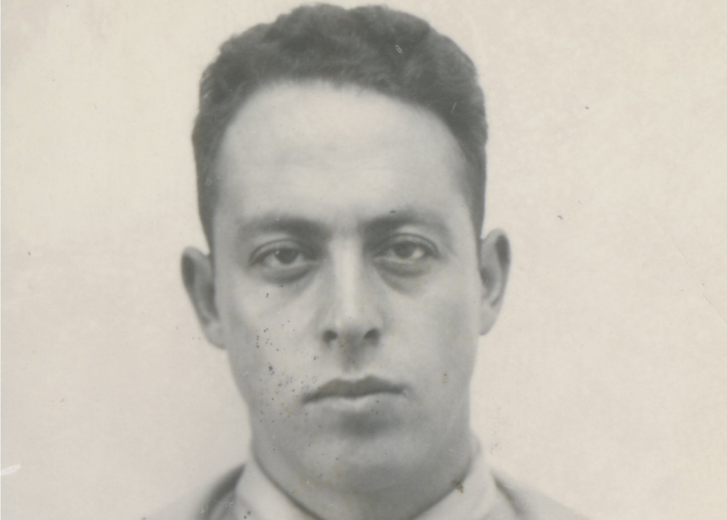 Samuel Cohen's Los Alamos badge photo