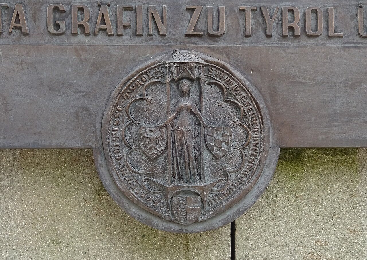 Relief of the seal of Margaret of Tirol