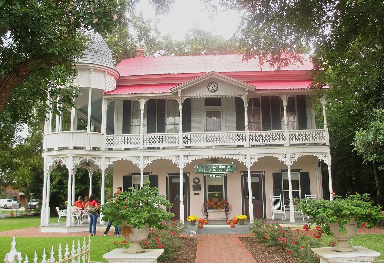 Texas German architecture during daytime