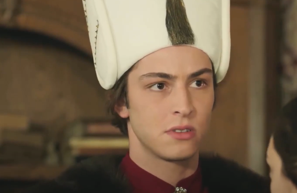 A screenshot of the TV Show Magnificent Century: Kosem