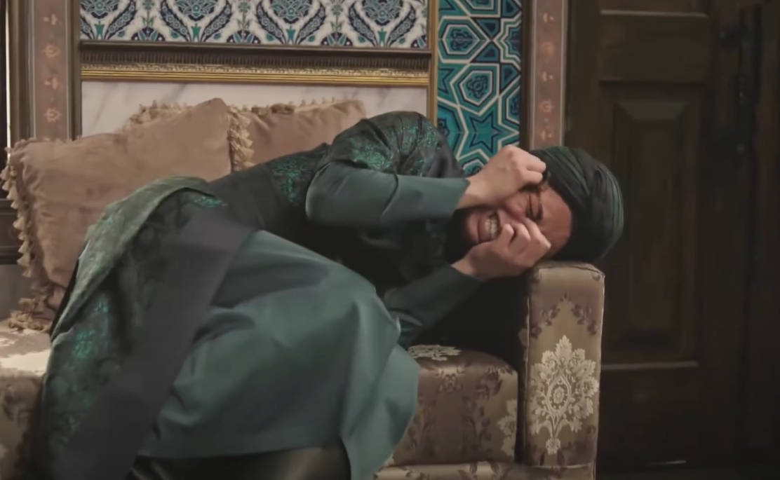 A screenshot of the TV Show Magnificent Century: Kosem