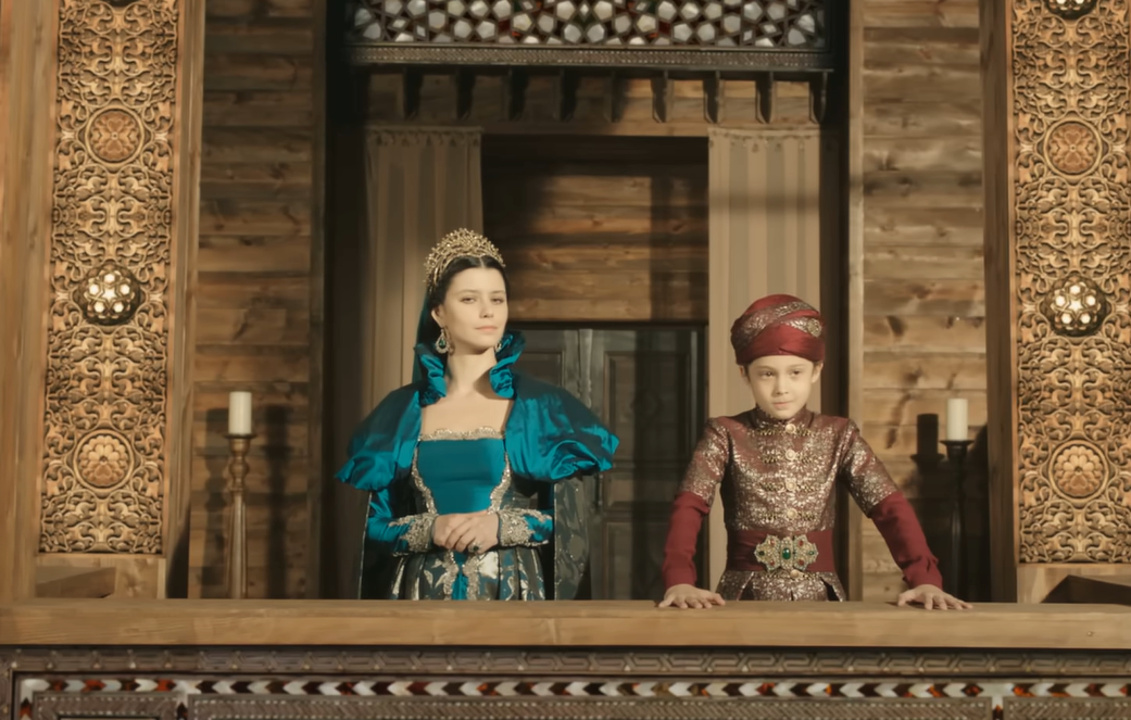 A screenshot of the TV Show Magnificent Century: Kosem