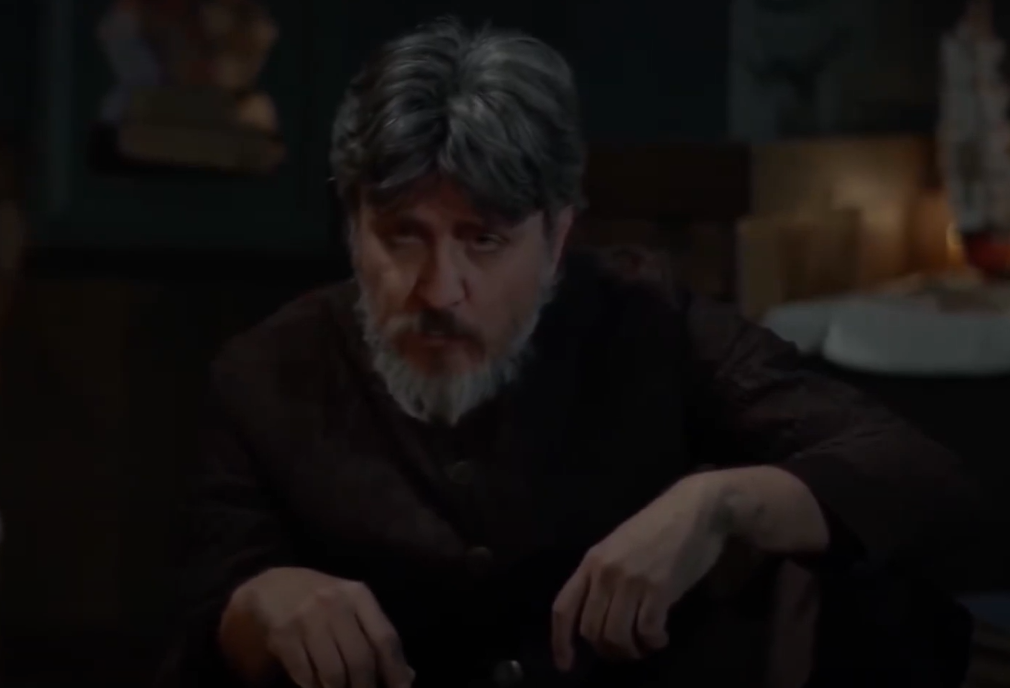 A screenshot of the TV Show Magnificent Century: Kosem