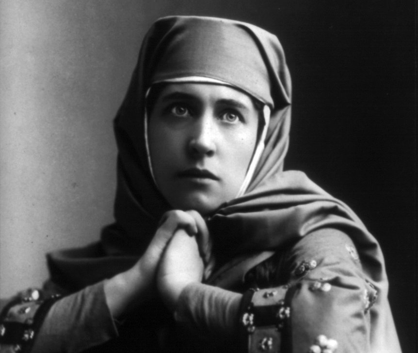 Portrait of Lillie Langtry 