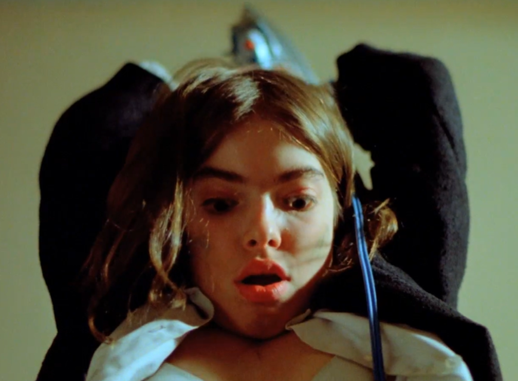 Screenshot of Zoë Lund from the movie - Ms .45 (1981)