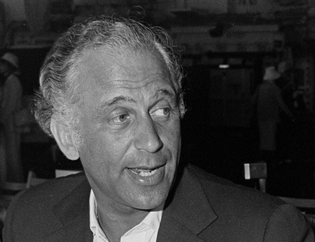 Evelyn de Rothschild attend an official bicentennial celebration 1976