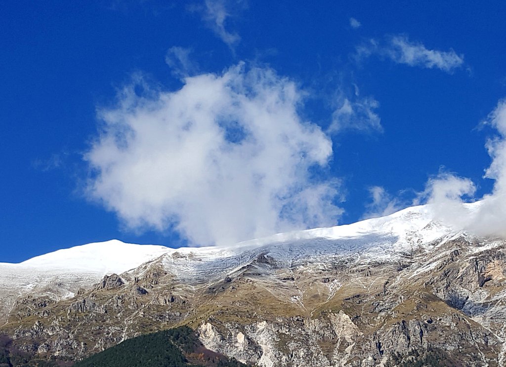 Monte Vettore represents the highest peak of the Sibillini Mountains