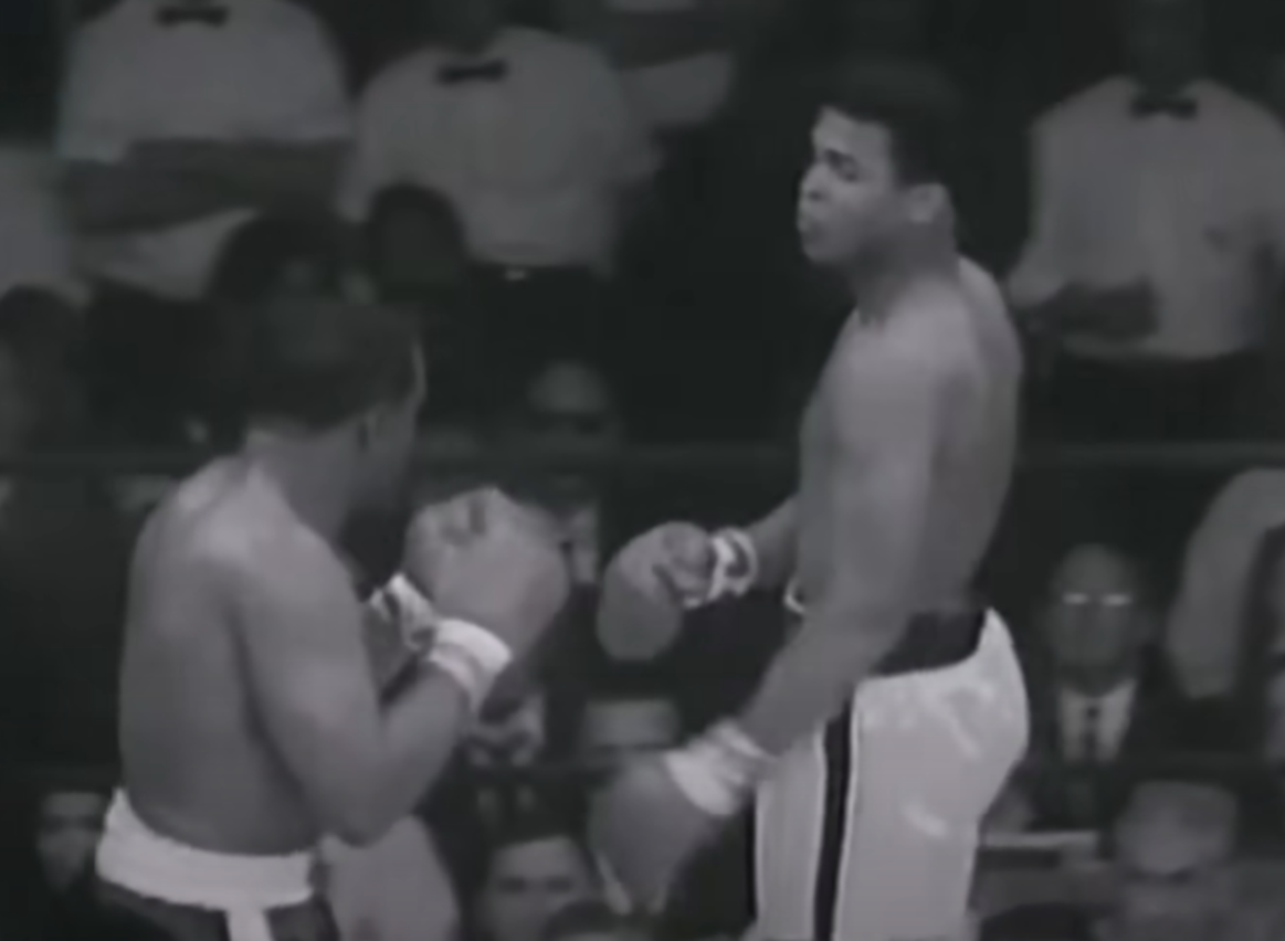 Screenshot from the box fight - Muhammad Ali Vs Sonny Liston (1964)