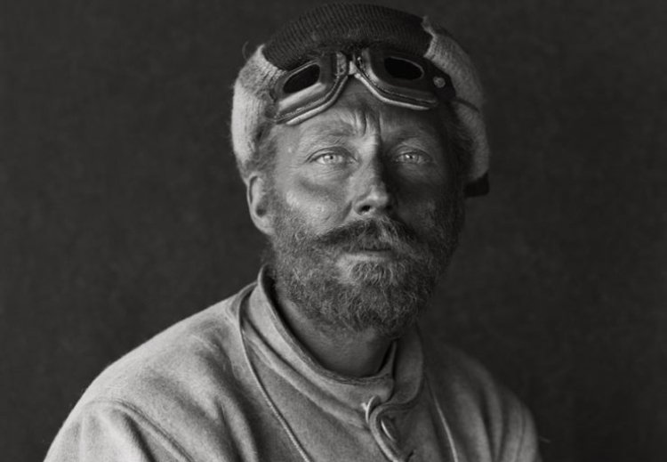 Cecil Meares (1877–1937), dog handler on the Terra-Nova-Expedition