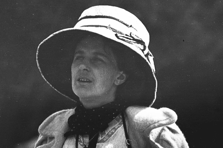 Kathleen Scott on Quail Island in Lyttelton Harbour