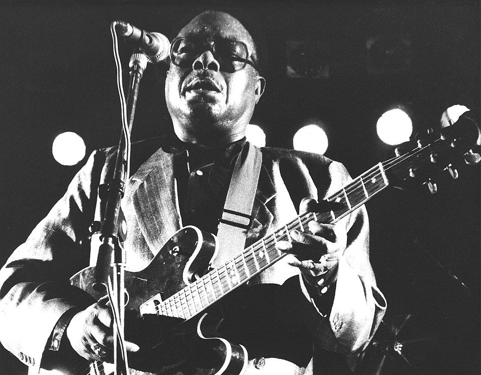 Jimmy Rogers 1991 Playing Guitar